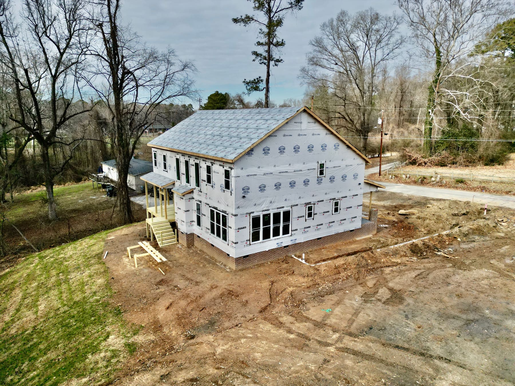 Home addition that blends into the existing house
